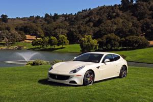 Ferrari F12berlinetta in Tailor Made 2012 года